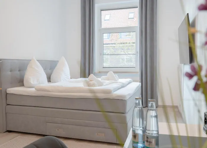 Modernes Apartment In Top Lage Komfortabel Eingerichtet Mit Arbeitsplatz Und Kueche - Geibelsuite