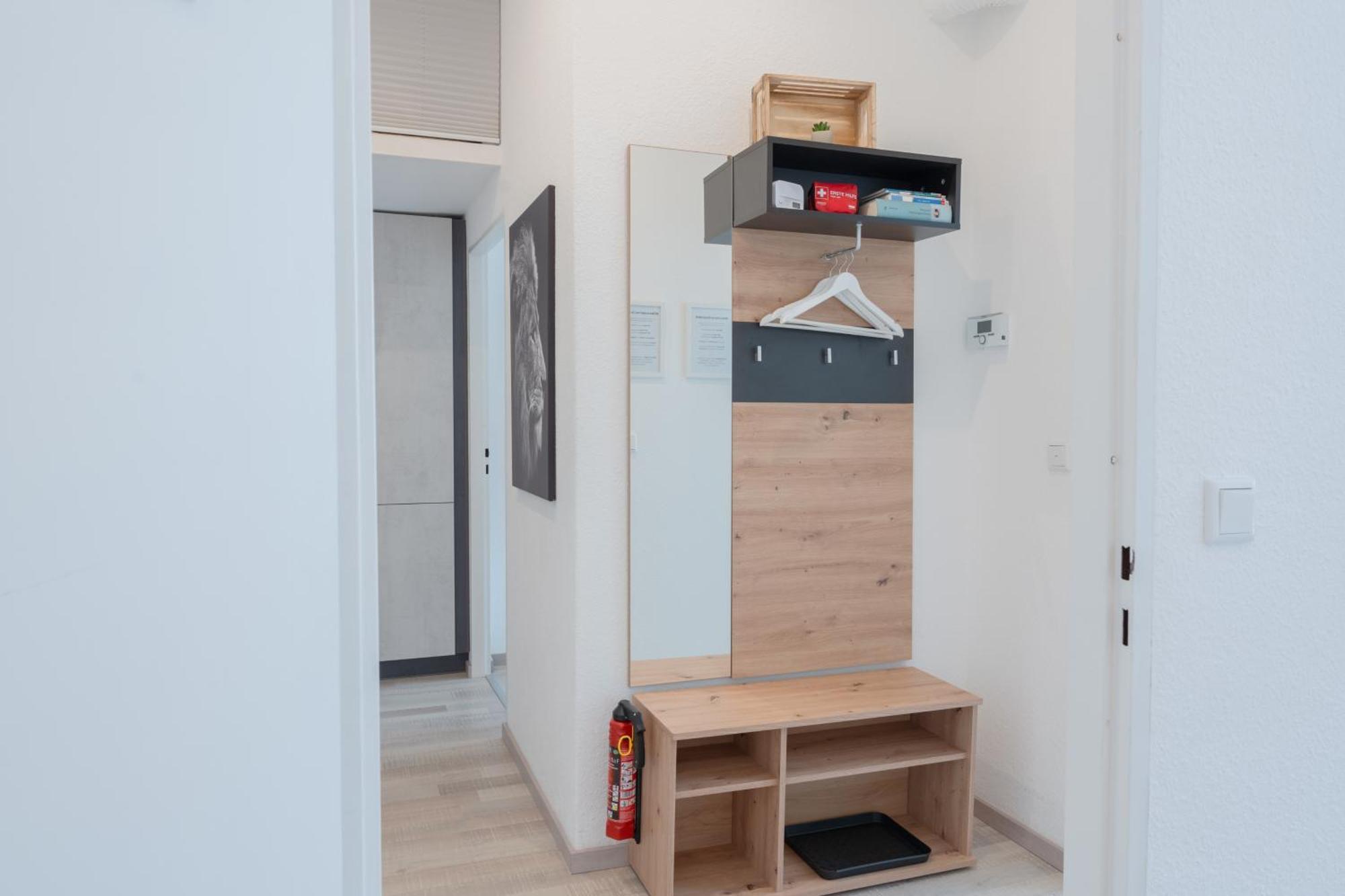 Appartement Modernes In Lage Komfortabel Eingerichtet Mit Arbeitsplatz Und Kueche - Geibelsuite *